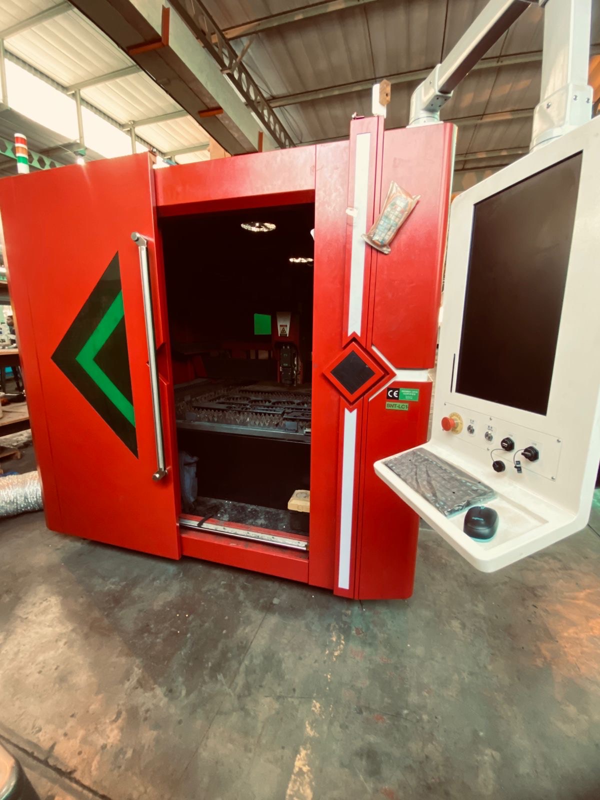 Workshop laser machinery